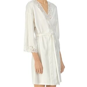 Ralph Lauren Ivory Lace Accented Robe
